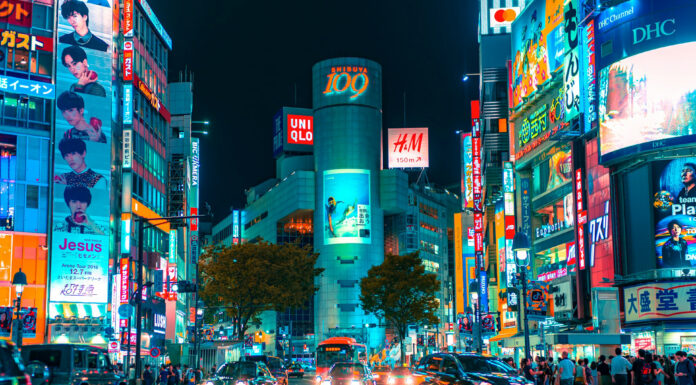 The Most Luxurious Hotels To Stay At In Japan Most Luxurious Hotels in Japan. Photo via Unsplash by Jezael Melgoza-alY6_OpdwRQ-unsplash