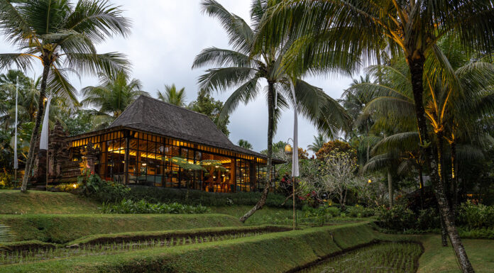 Chapung Sebali: Serenity and Gastronomy in Bali’s Cultural Capital Chapung Sebali Blind Pig Bar outside