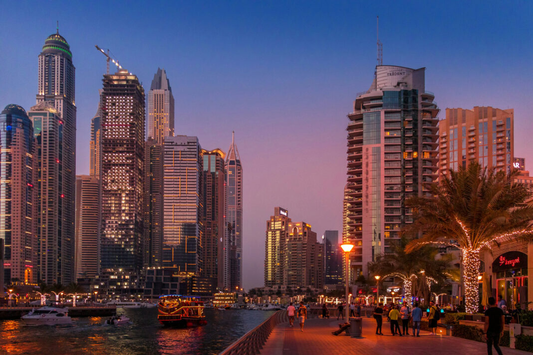 Dubai's Real Estate. Photo by Andreas M via unsplash