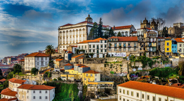 Why Porto Should Be at the Top of Every Wine Lover’s Bucket List Beautiful town of Porto. Photo by Amurca from pixabay
