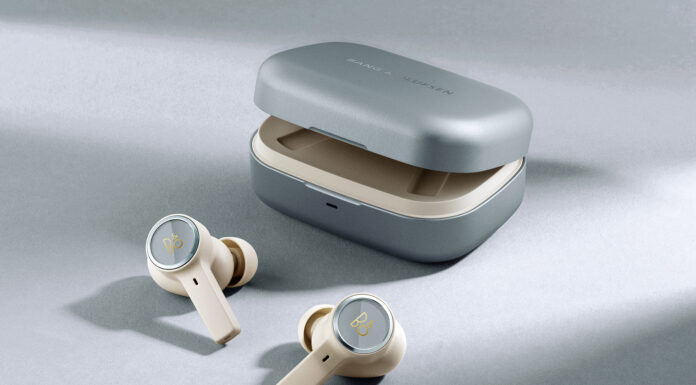 Bang & Olufsen Launch Limited-Edition Earphones Beoplay EX 0004 Limited Edition Hazy Blue