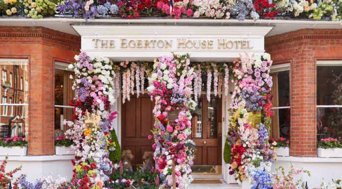 Egerton House Hotel Egerton House Hotel flower display 2023