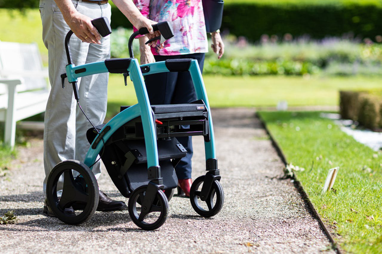 Holistic Wellness is a great way to keep your elderly parent well. Photo by Rollz international via pexels