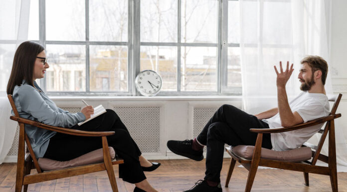 Essential Factors to Consider When It Comes to Finding a Therapist Selecting a therapy that works for you. Photo by cottonbro studio via pexels