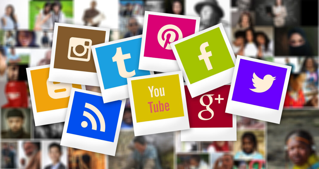 Social media applications all over the internet. Photo by Gerd Altmann from pixabay