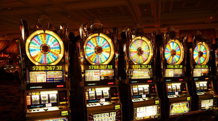 Safeguarding Your Bankroll: Responsible Gaming Practices in Online Slots responsible gaming practices in slot machines. photo by LoggaWiggler from pixabay