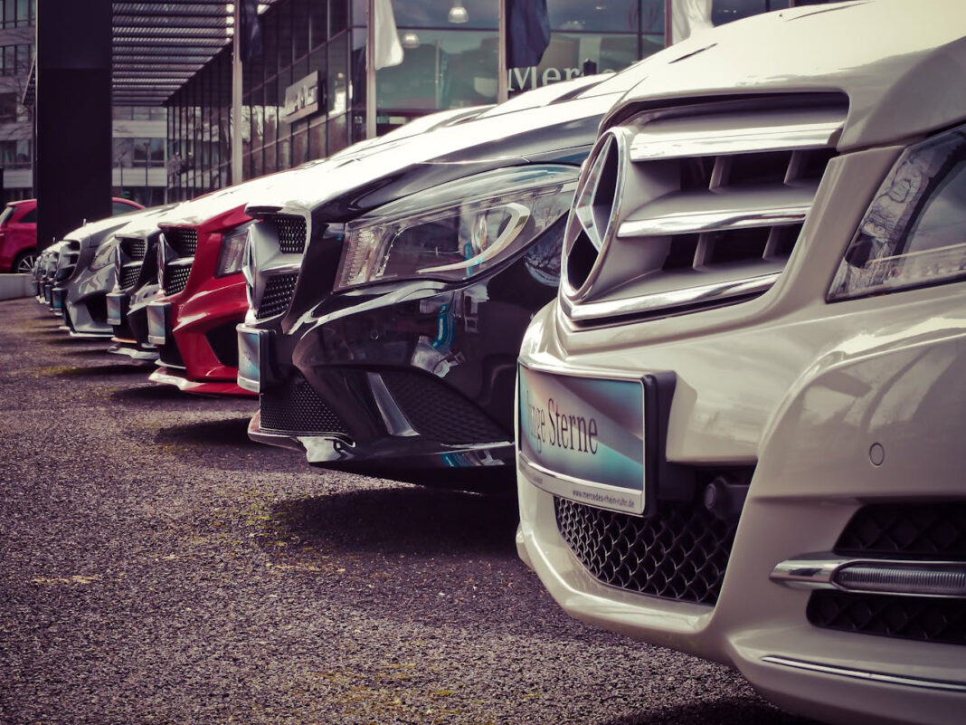 Guide to Buying a New Car. Photo by pixabay