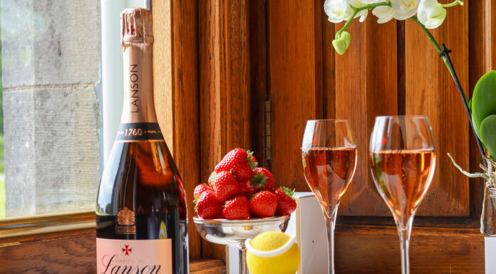 Champagne Lanson Celebrates The Championships, Wimbledon Lanson x Wimbleton celebrating an afternoon tea with a tennis theme