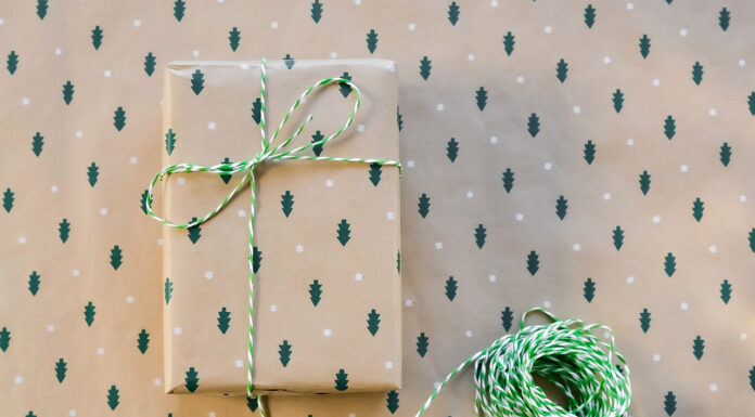 How to Set Up a Gift Registry: A Step-by-Step Guide for Beginners Gift Registry for the holidays. Photo by Djordje Verzilic from pixabay