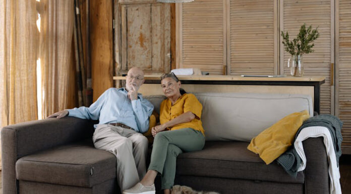 How to Sell Your Home When Downsizing After Retirement: 5 Practical Tips Selling your home when downsizing. Photo via pexels