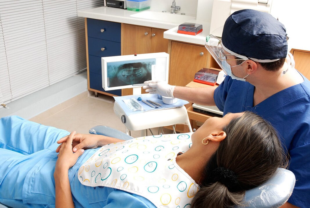 regular dental hygiene treatments. Photo by Oswaldo Ruiz from pixabay