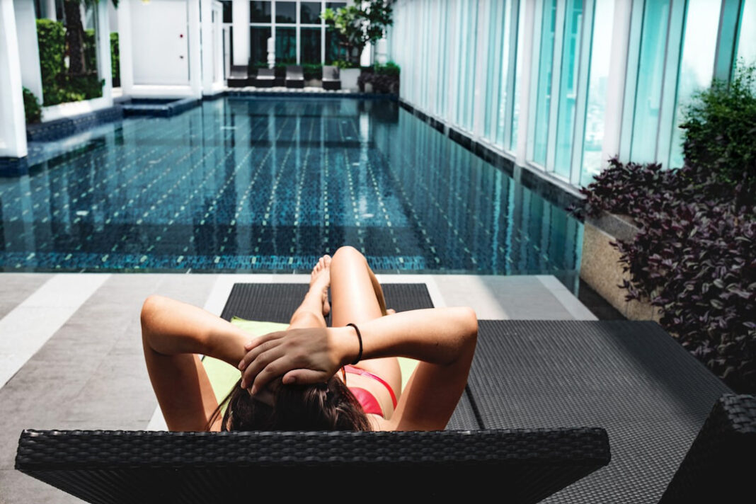 A Lady enjoying a Luxury Lifestyle life. Photo via unsplash