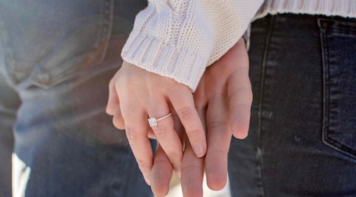 What To Look For In A Diamond Engagement Ring: Insider Tips From Jewelers Diamond Ring