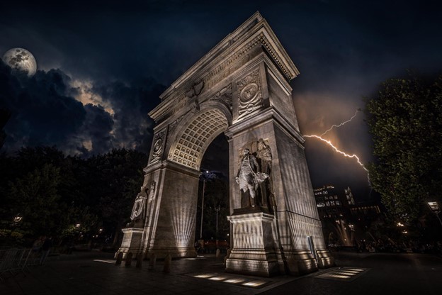 Washington Square Park, NYC – Copyright US Ghost Adventures Washington Square Park, NYC – Copyright US Ghost Adventures