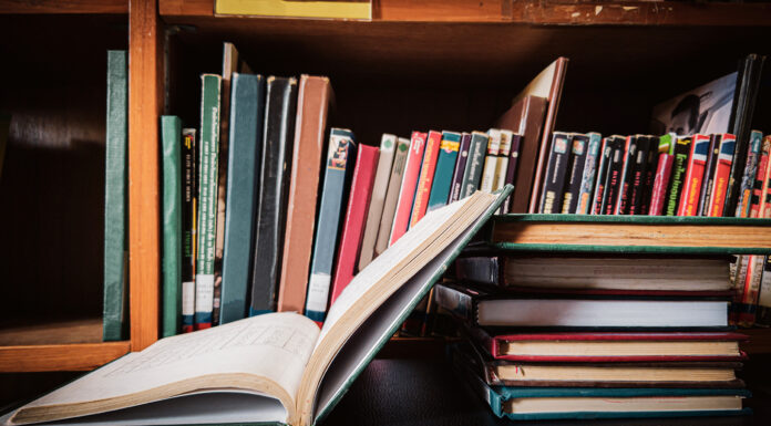 Top 5 Must-Read Books for Every Student’s Personal and Academic Growth Must-Read Books. Photo by Chidori_B via adobe
