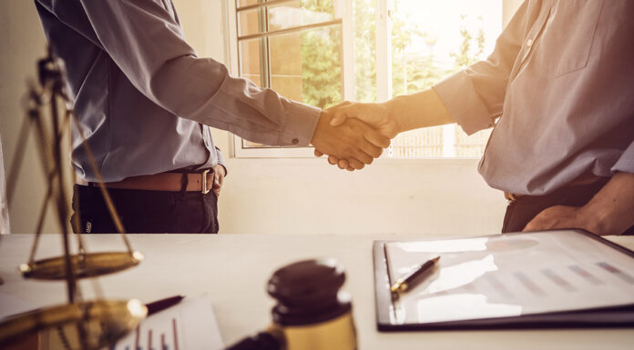 Car Accident Settlements: What You Need to Know Car Accident Settlement. Photo by Phushutter via adobe