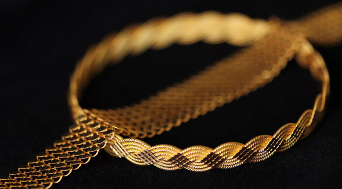 What to Expect from a Permanent Gold Bracelet Gold bracelet. Photo by Kybele via adobe