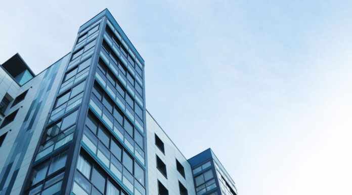 Your Quick and Easy Commercial Unit Management Guide Commercial Unit Management. CCO Licensed Image Courtesy of Pexels
