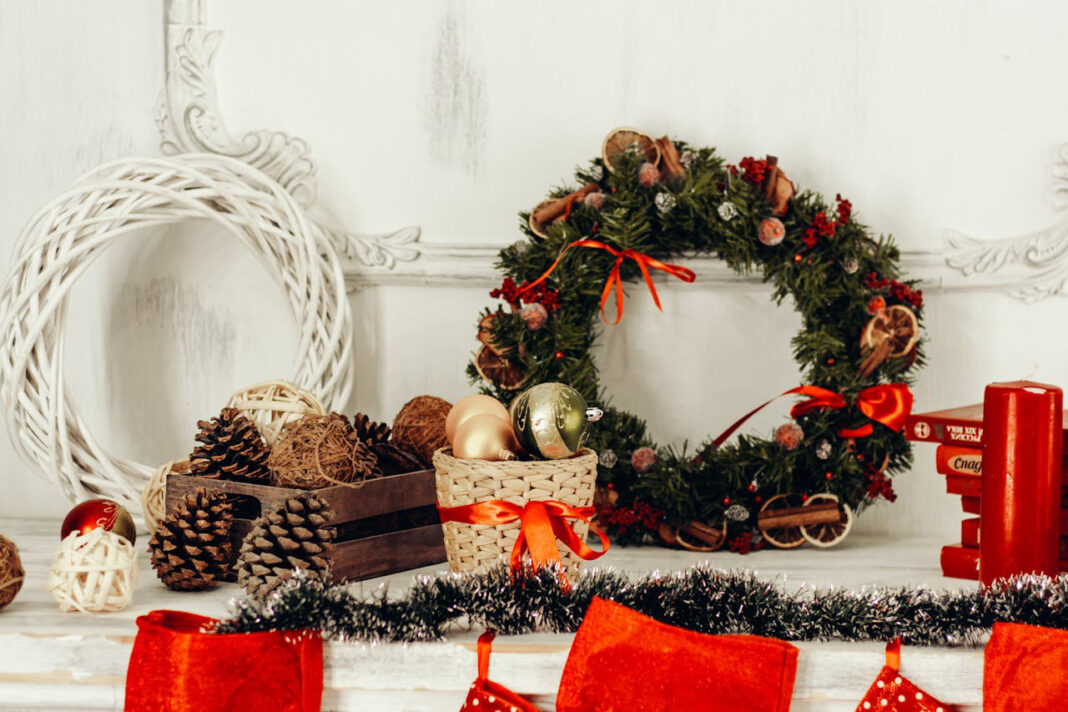 Wreath and Crown Making in Belfast This Christmas. Photo via Pexels By Iriser
