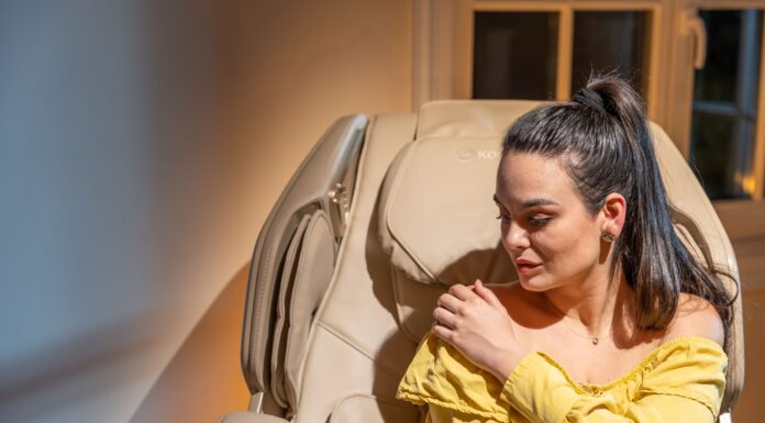 Different Types of Massage and How to Select the Right One for You Massage Everest flex beige set