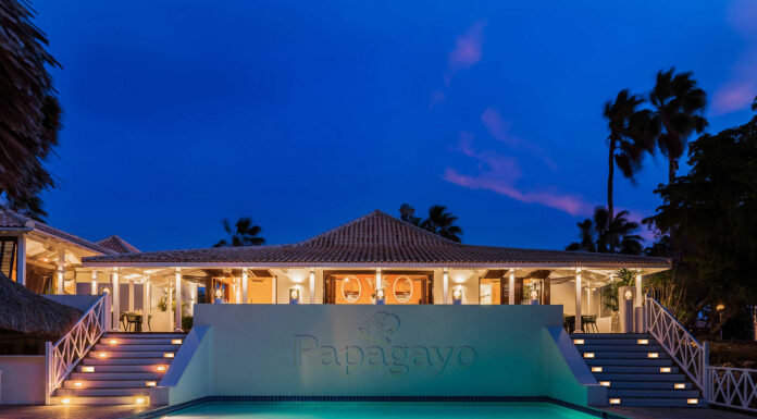 Unwind in Paradise: Papagayo Beach Curaçao Wins Top Curaçao Award Unwind in Paradise: Papagayo Beach Curaçao