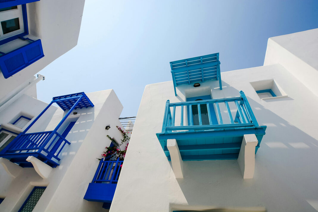 Purchasing International Property. Photo source pexels