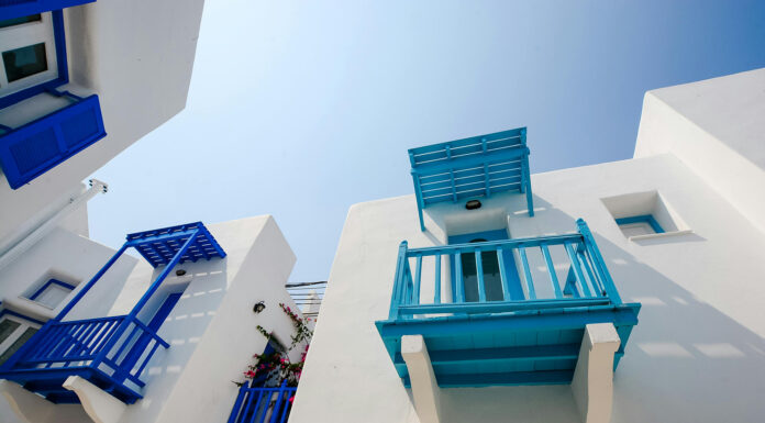 Purchasing Property Internationally? What You Need to Know Purchasing International Property. Photo source pexels