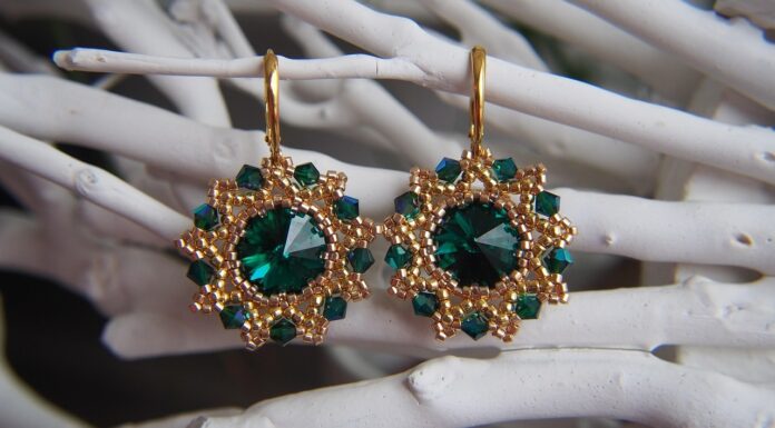 Why Real Swarovski Crystals Are Worth the Investment for Your Jewelry Line Swarovski jewelry. Photo by Rentka Bohmanova from pixabay