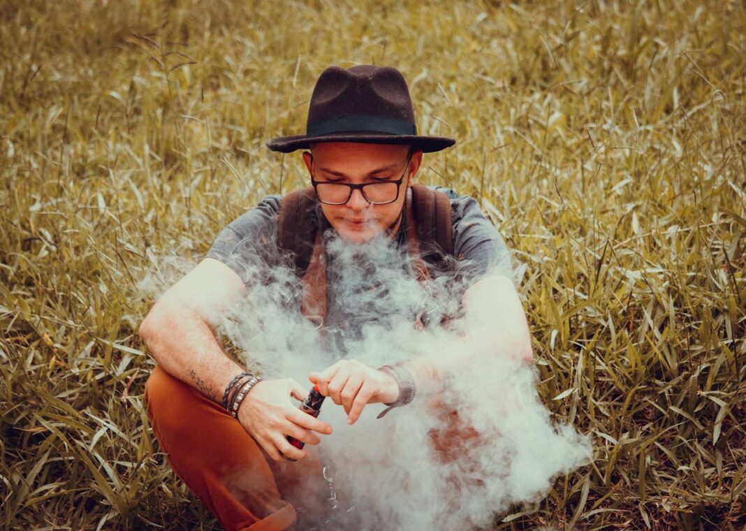Vape Market. Photo by Eduardo Lempo via pexels