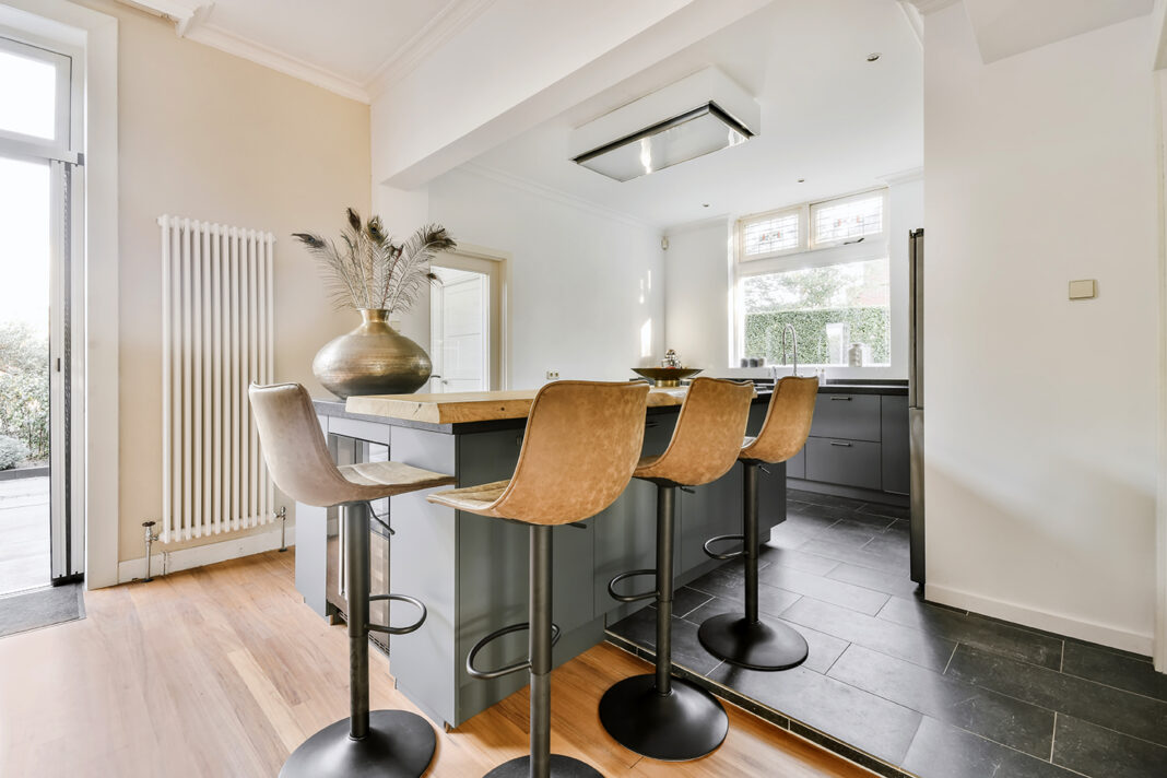 Kitchen with bar table