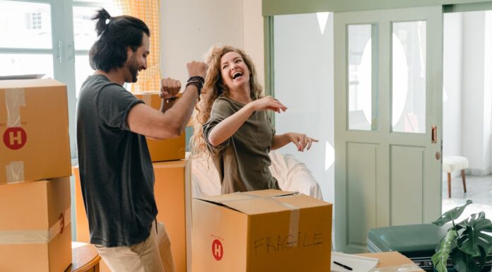 The Most Effective Methods for Shipping Your Belongings Without Stress Shipping your belongings. Photo by Ketut Sublyanto via pexels