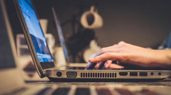 Tips When Using Online Casinos in the Great State of Michigan Online Casino game. Photo by John Schnobrich on unsplash