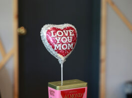 Happy Mother's Day. Photo by Edgar Baltazar on Unsplash