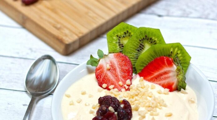 Why Setting Realistic Goals Is Crucial for Long-Term Weight Loss Success Perfect Breakfast for weight loss. Image by Skica911 via Pixabay