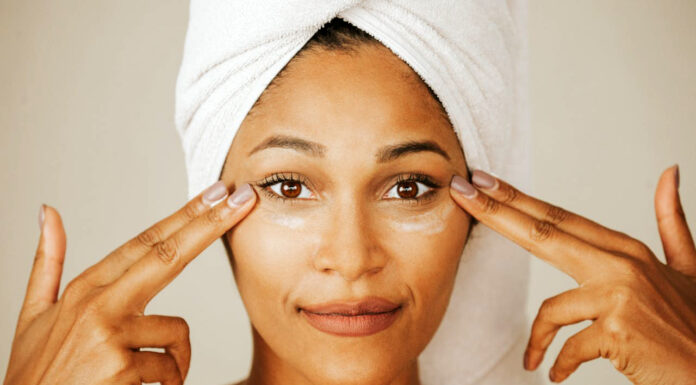 Understanding Regenerative Medicine & Anti-aging: A Full Guide Regenerative Medicine & anti-aging. Photo via Pexels by Misolo Cosmetic