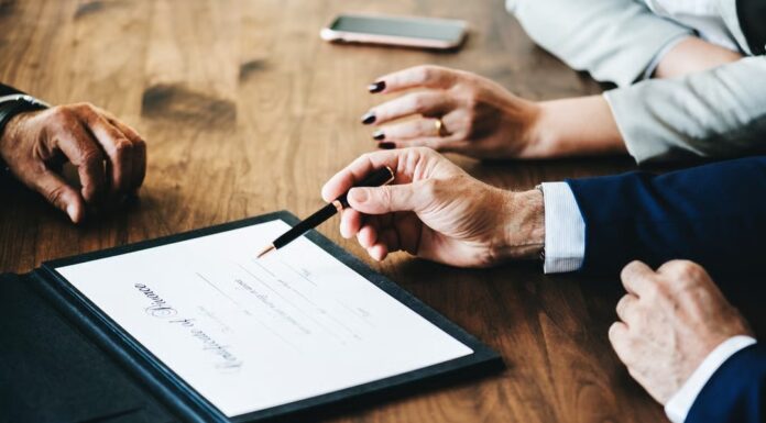 Important Legal Considerations When Going Through a Divorce Legal consideration when going thru divorce. Photo source imagedelivery