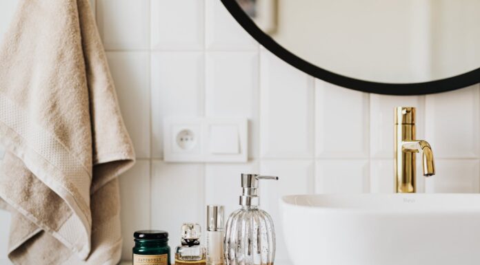 Living Well: A Practical Guide to a Luxury Lifestyle Living Well. Photo via Pexels by Karolina Grabowska