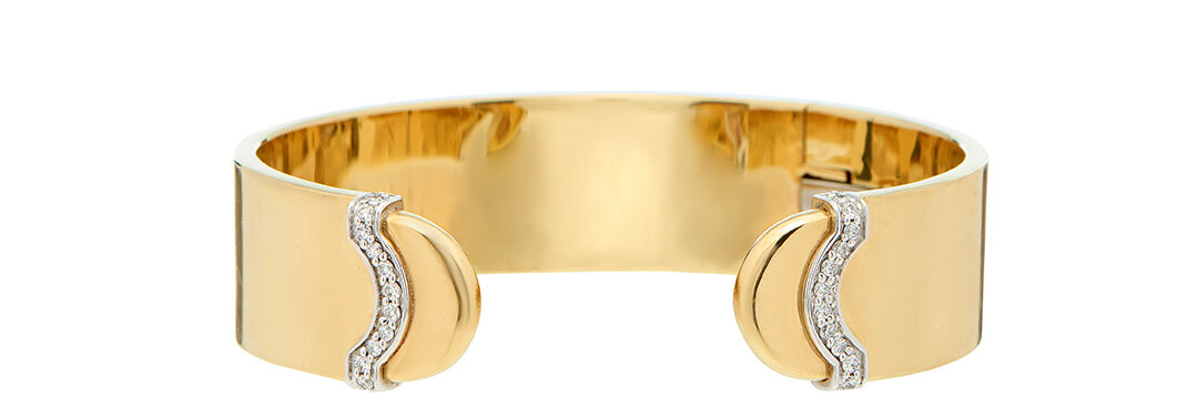 Doppia Luna Wide Cuff with Pave detail