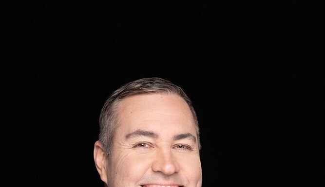 Aperture Global Is Redefining How International Luxury Real Estate is Bought and Sold Aperture Global CEO