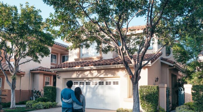 How to Secure the Best Financing for Your Dream Home in a Competitive Market Financing your dream home. Photo via pexels via Kindel Media