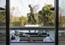 A sculpture entitled ‘Twigs’ forms a striking focal point next to the pool. Photo courtesy of Akara Design Studio