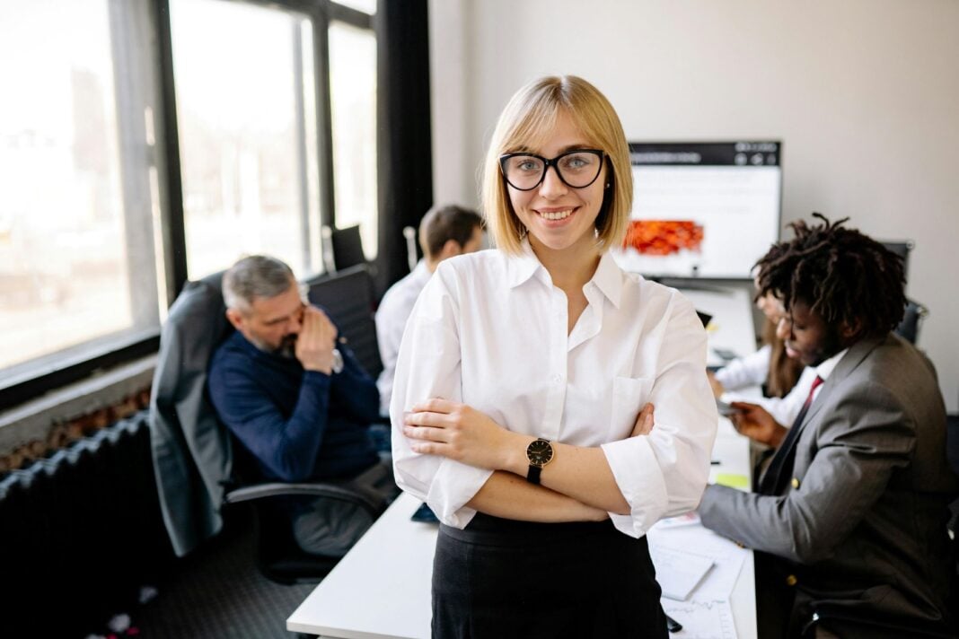 Workforce organized and happy. Photo via pexels by Yankrukov