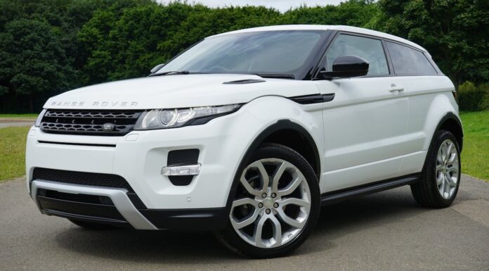 Leasing Your First Luxury Car? Here’s What You Need to Know leasing your first luxury car. Photo by Mike Bird via pexels