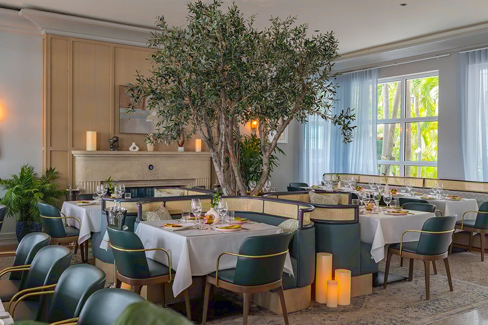 Cleo Main Dining Room. Photo Credit Paul Ayala Cleo Main Dining Room. Photo Credit Paul Ayala