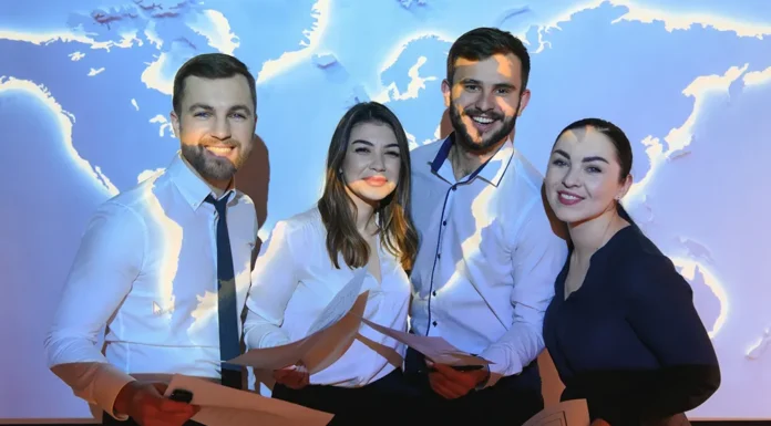 Collaboration Without Borders: Building Global Teams That Actually Work