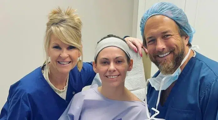 Rising Awareness of Breast Implant Illness: Dr. Pryor Explains What Women Should Know Dr Pryor, his nurse and a patient