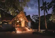 A Botswana Trilogy, The Wilderness Way simon watson images-felix studios-wilderness