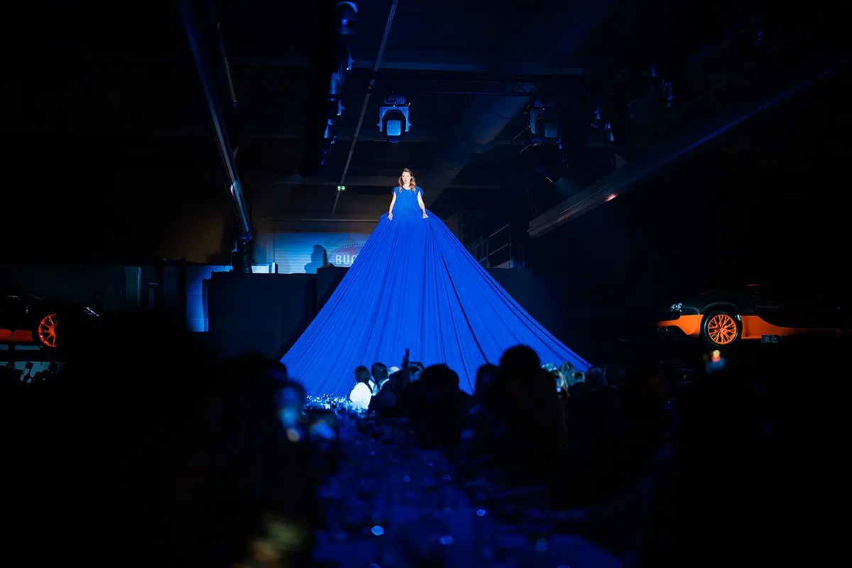 BUGATTI-Christmas dinner with fashion & bugatti display BUGATTI-Christmas dinner with fashion & bugatti display