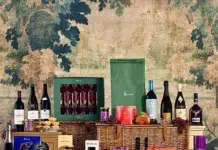 The Luxury Christmas Hampers Worth Indulging In This Holiday Season Harrod's Hamper perfect for Christmas