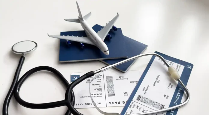 Common Pitfalls to Watch Out for When Choosing Travel Medical Insurance Travel Medical insurance. Photo vecteezy-medium